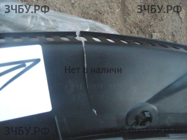 Volkswagen Passat B5 Решетка стеклоочистителя (Дефлектор водостока)