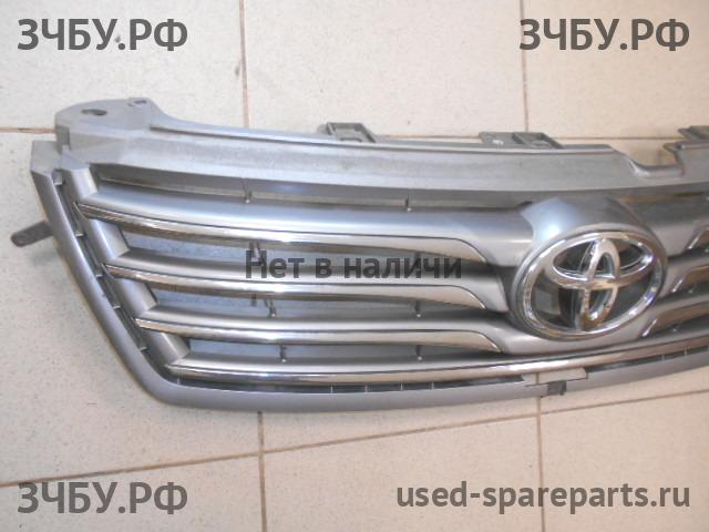 Toyota RAV 4 (3) Решетка радиатора