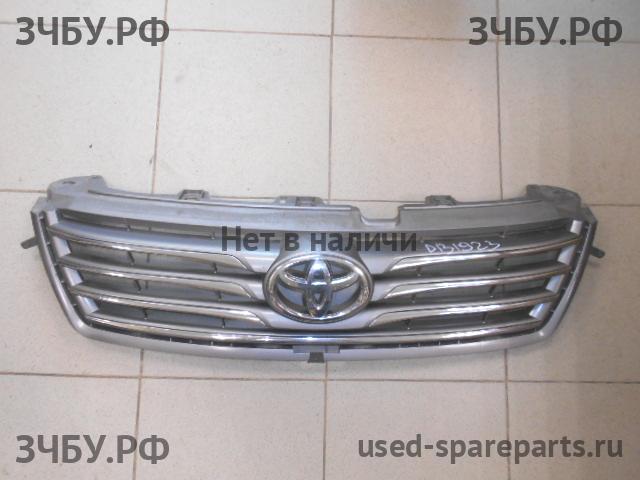 Toyota RAV 4 (3) Решетка радиатора