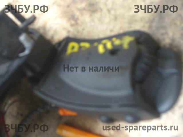 Renault Clio 2/Simbol 1 Переключатель подрулевой управления магнитолой
