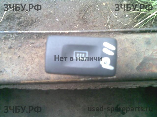 Nissan Primera P11 Кнопка обогрева заднего стекла