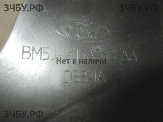 Ford Focus 3 Брызговик передний правый