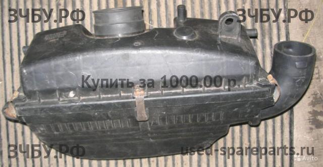 Subaru Forester 1 (S10) Корпус воздушного фильтра