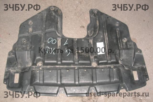 Lexus IS (1) 200/300 Пыльник двигателя