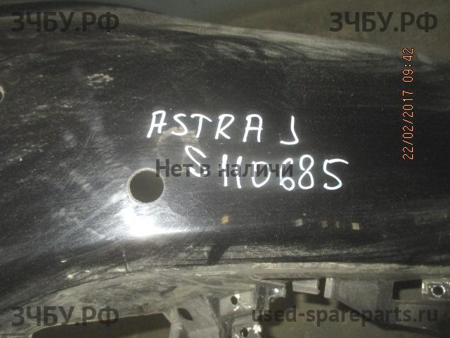Opel Astra J Бампер передний