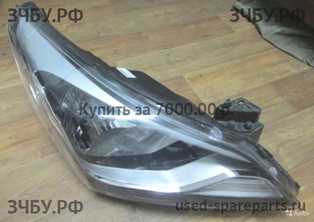 Hyundai Solaris 1 Фара правая