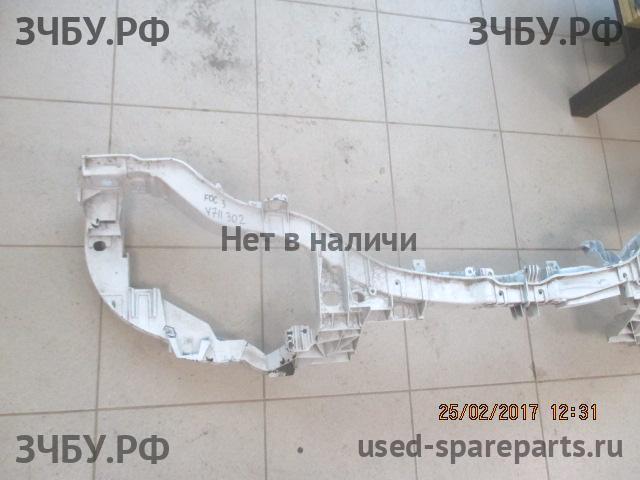 Ford Focus 3 Панель передняя (телевизор)