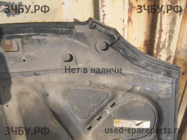 Suzuki Baleno 1 Капот