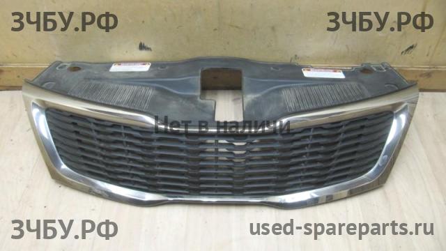 KIA Rio 3 Решетка радиатора