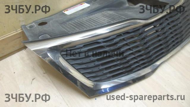 KIA Rio 3 Решетка радиатора
