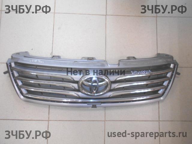 Toyota RAV 4 (3) Решетка радиатора