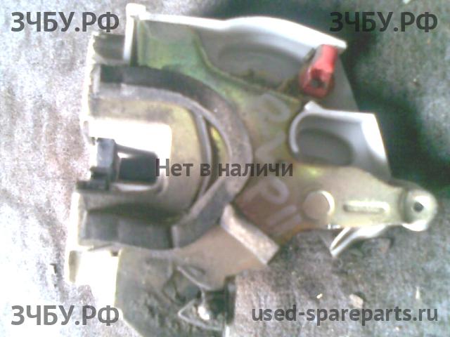 Nissan Primera P11 Замок двери задней правой