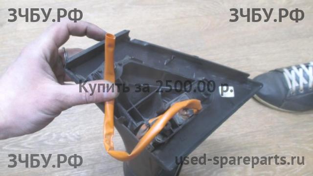 Citroen C5 (2) Зеркало правое электрическое