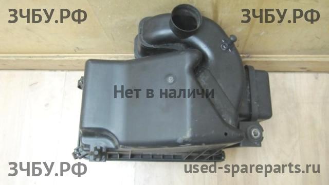 KIA Sportage 3 Корпус воздушного фильтра