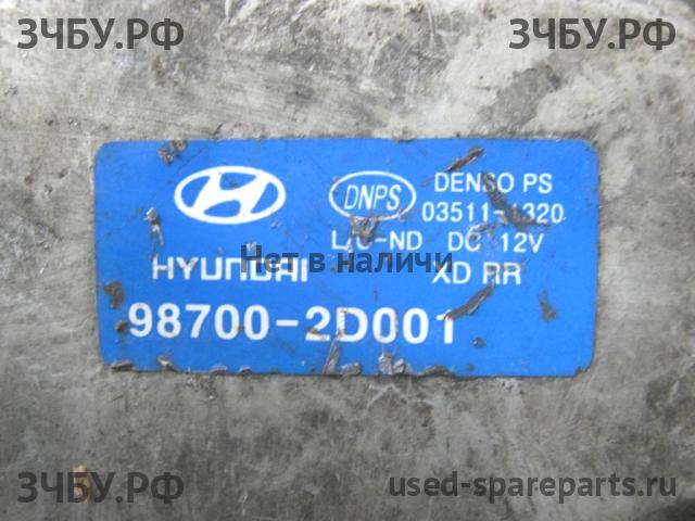 Hyundai Elantra 1 Моторчик стеклоочистителя задний