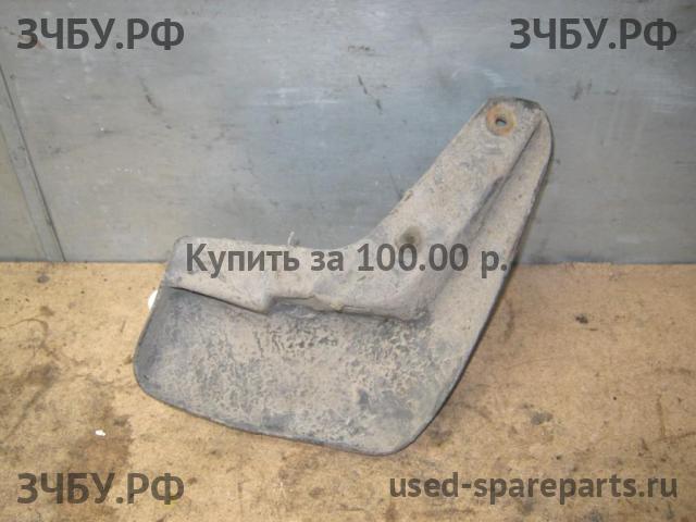 Daewoo Nexia Брызговик передний левый