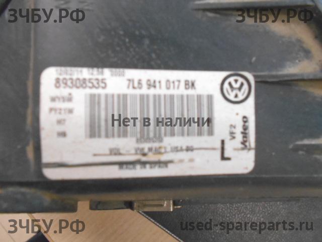 Volkswagen Touareg 1 Фара левая
