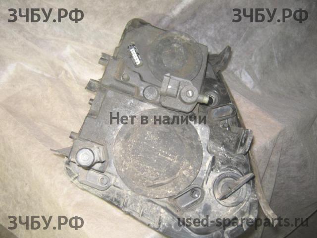 Nissan Qashqai (J10) Фара правая