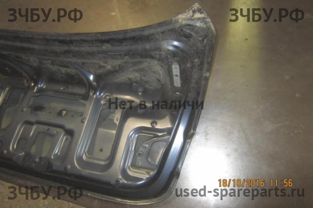 Nissan Almera G15 Крышка багажника