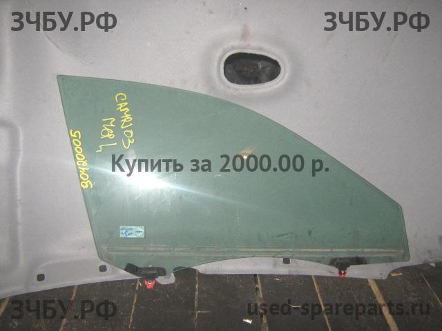 Toyota Camry 5 (V30) Стекло двери передней правой
