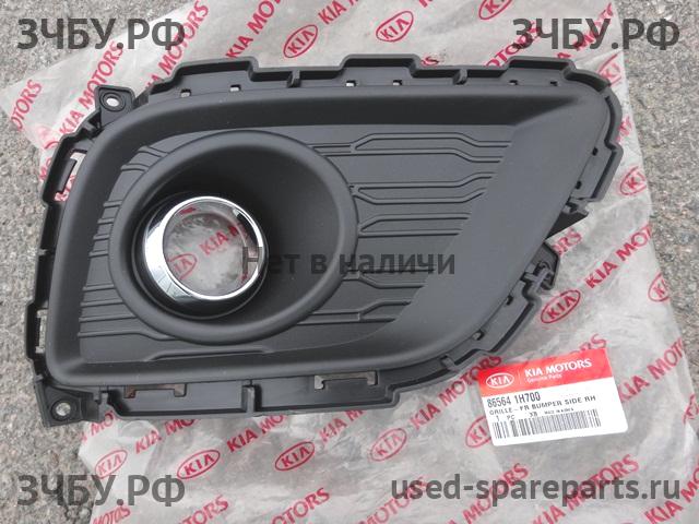 KIA Ceed 1 Решетка в бампер