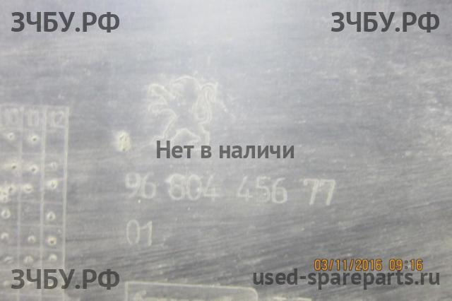 Peugeot 308 Юбка заднего бампера