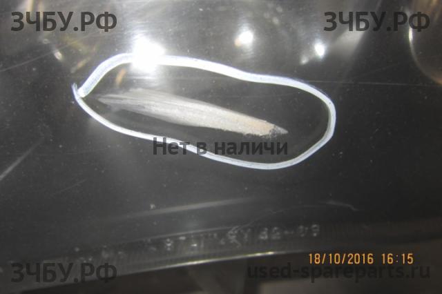 Toyota RAV 4 (4) Фара левая