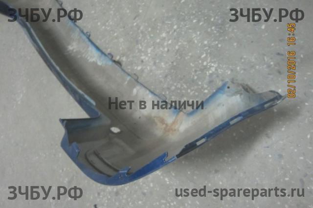 Opel Zafira B Бампер задний