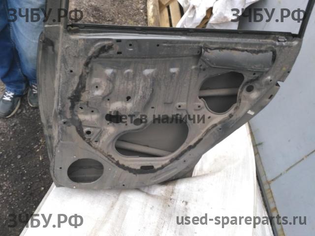 Pontiac Vibe 1 Дверь задняя правая