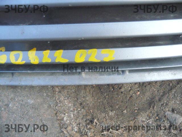 Lexus ES (6) 250/300h/350 Решетка радиатора