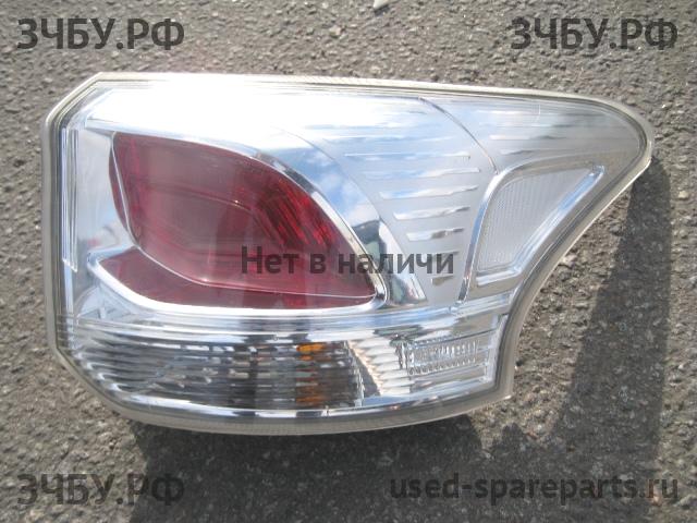 Mitsubishi Outlander 3 Фонарь правый