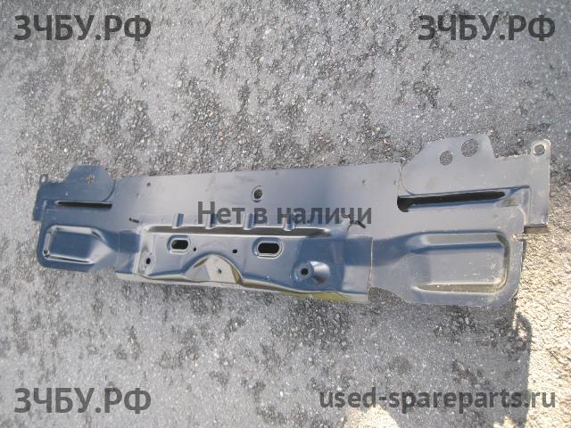 Renault Clio 2/Simbol 1 Панель задняя