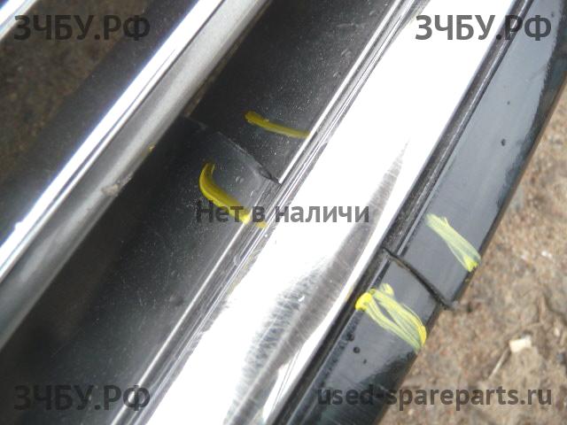 Land Rover Range Rover 4 Решетка радиатора