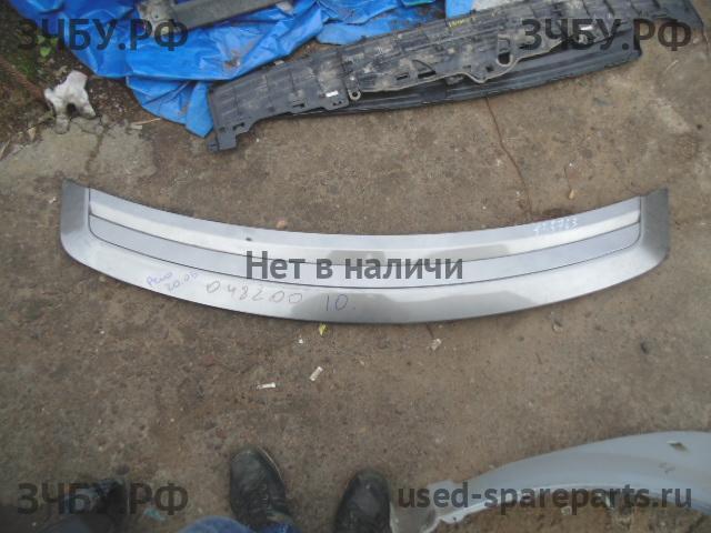Land Rover Range Rover 4 Молдинг капота