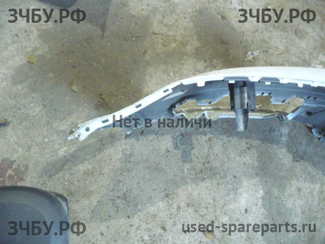 Volkswagen Passat B7 Бампер передний