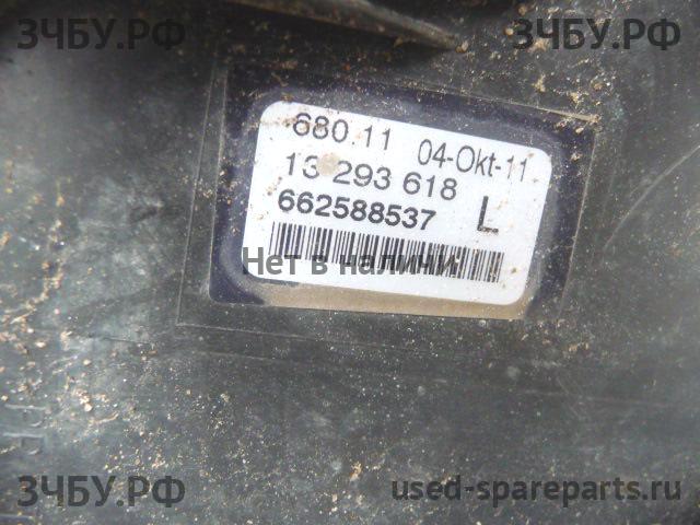 Opel Astra J ПТФ левая