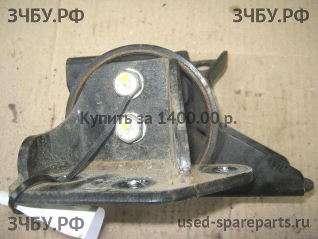 Hyundai i20 (1) Опора КПП