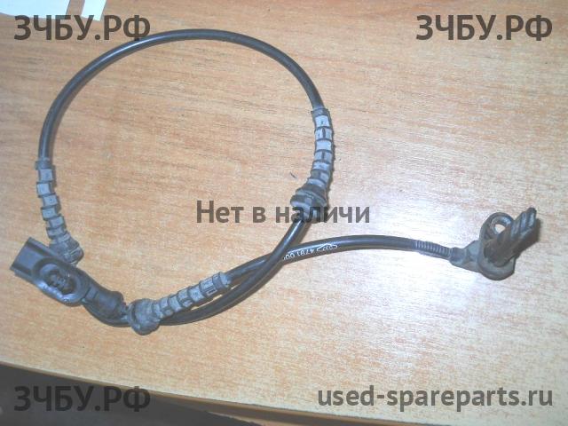 Renault Fluence Датчик ABS передний