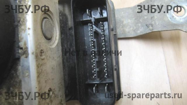 Mitsubishi Lancer 10 [CX/CY] Блок ABS (насос)