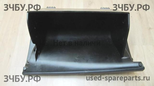 Mitsubishi Lancer 10 [CX/CY] Бардачок