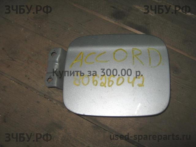 Honda Accord 7 Лючок бензобака