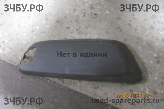 Renault Sandero 2 Молдинг бампера переднего правый