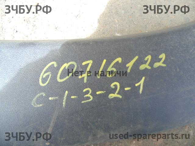Honda Civic 8 (5D) Накладка на дверь багажника
