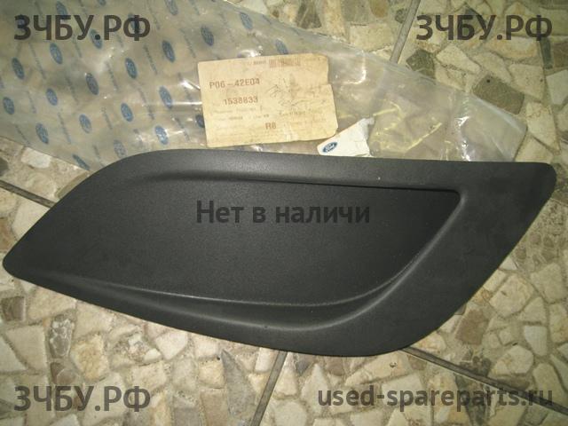 Ford Focus 2 (рестайлинг) Решетка в бампер