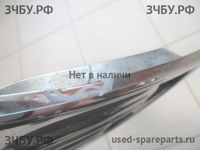Mitsubishi Pajero/Montero Sport 2 (KH) Решетка радиатора