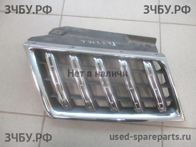 Mitsubishi Pajero/Montero Sport 2 (KH) Решетка радиатора