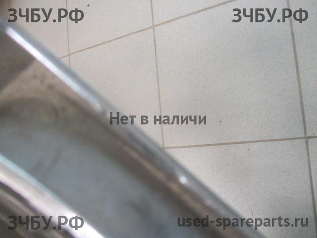 Mitsubishi Pajero/Montero Sport 2 (KH) Решетка радиатора