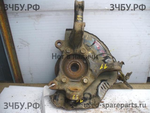 Toyota Corolla (E14 - E15) Кулак поворотный передний правый (со ступицей)