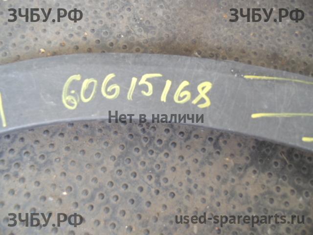 Honda Civic 8 (5D) Накладка крыла заднего левого