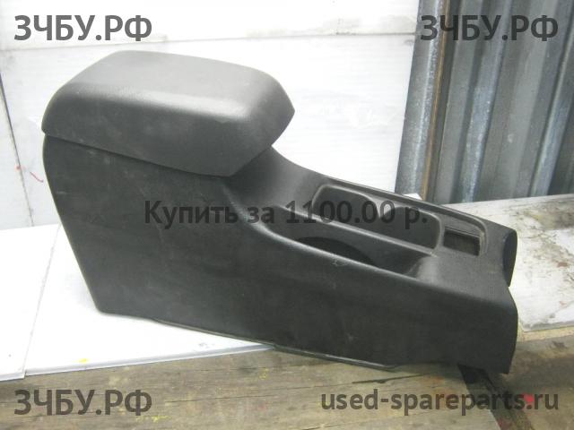 Mitsubishi Lancer 9 [CS/Classic] Консоль между сиденьями (Подлокотник)